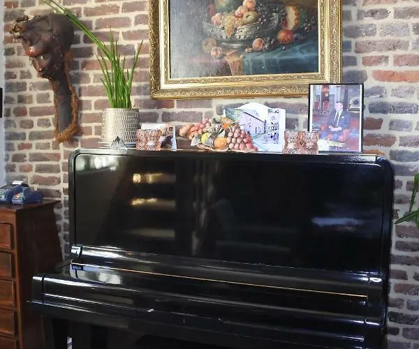 Kasteelhoeve Borgharen - * Maastricht