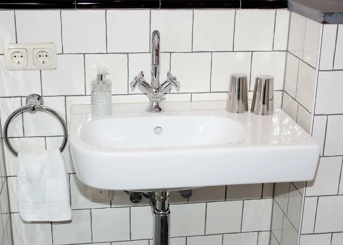 Kasteelhoeve Borgharen - * Maastricht