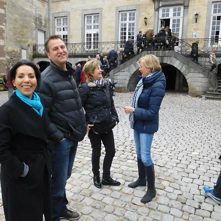 Bed & Breakfast Kasteelhoeve Borgharen - *