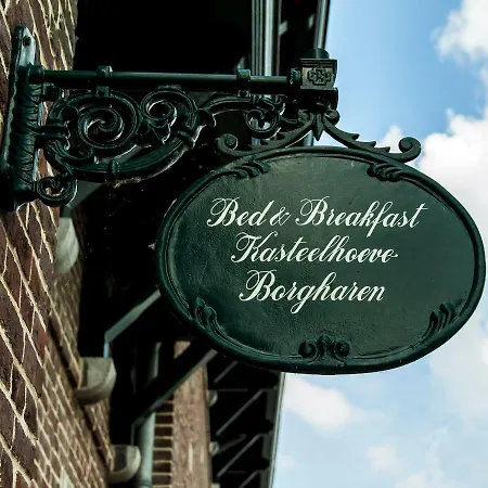 Kasteelhoeve Borgharen - Bed & Breakfast
