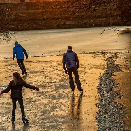 Kasteelhoeve Borgharen - Maastricht
